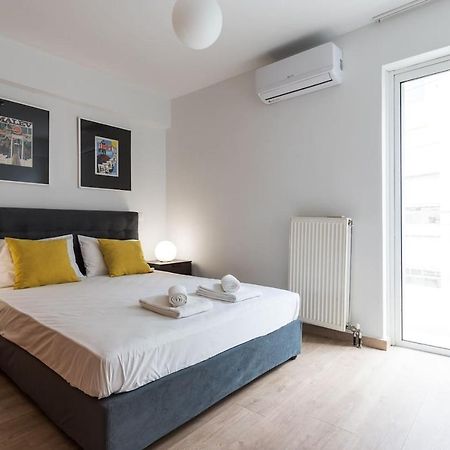 Stunning Flat With Lovely Terrace & Parking Garage Athens Luaran gambar