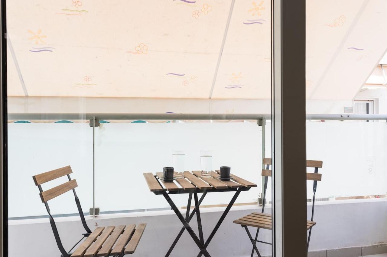 Stunning Flat With Lovely Terrace & Parking Garage Athens Luaran gambar