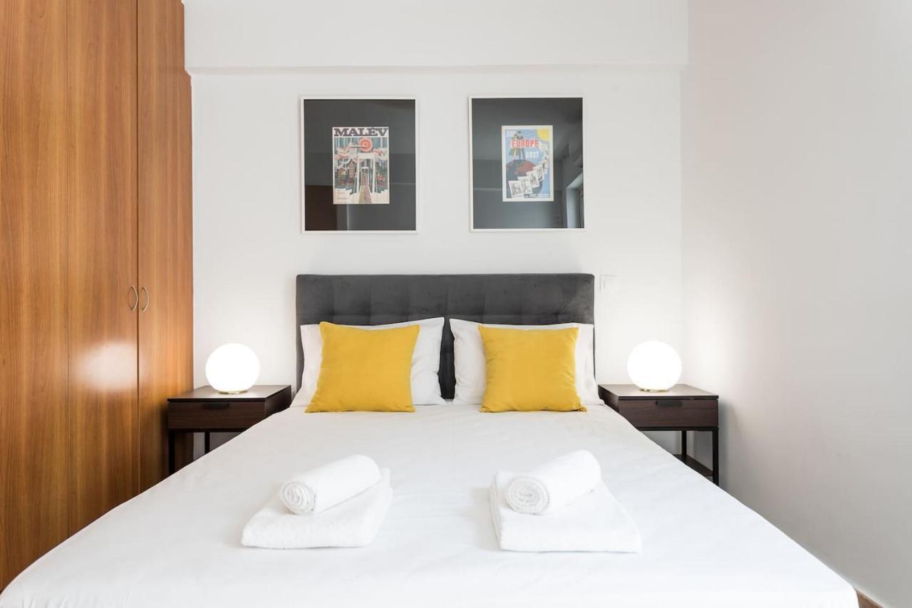 Stunning Flat With Lovely Terrace & Parking Garage Athens Luaran gambar